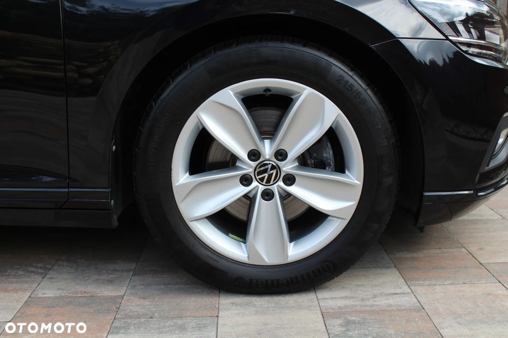 Volkswagen Passat 2.0 TSI Business DSG - 12