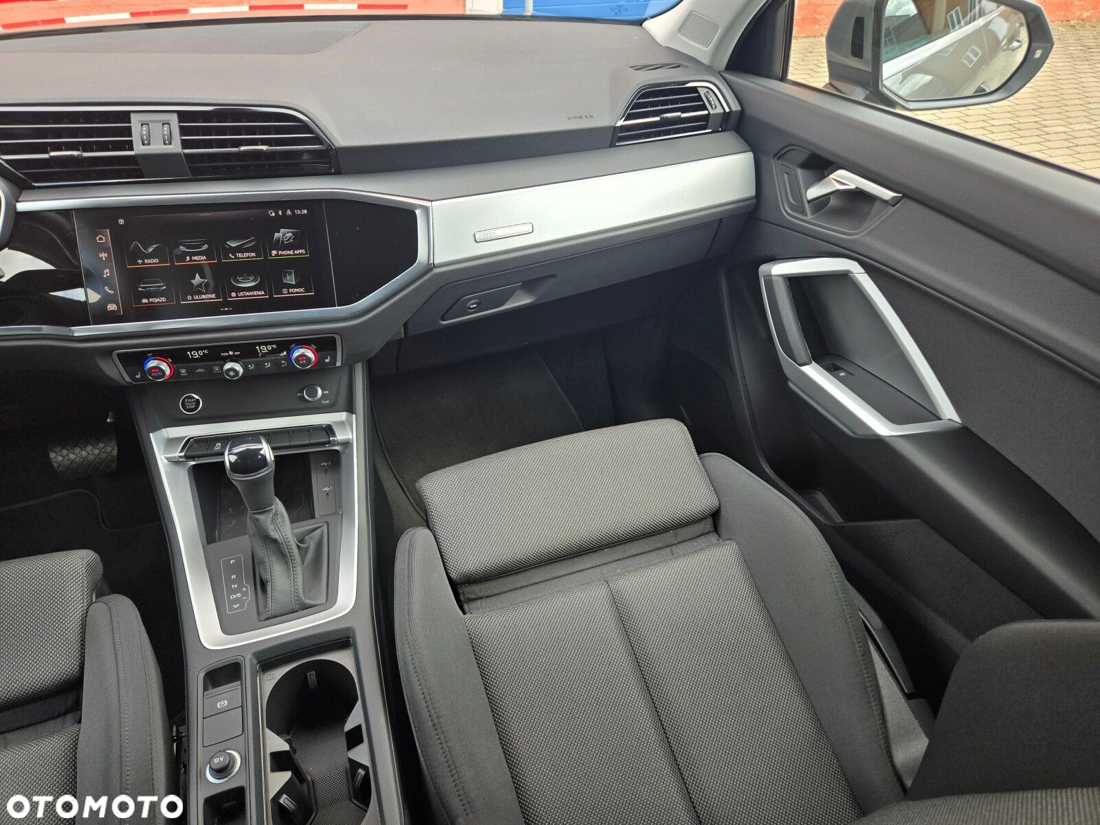 Audi Q3 - 17