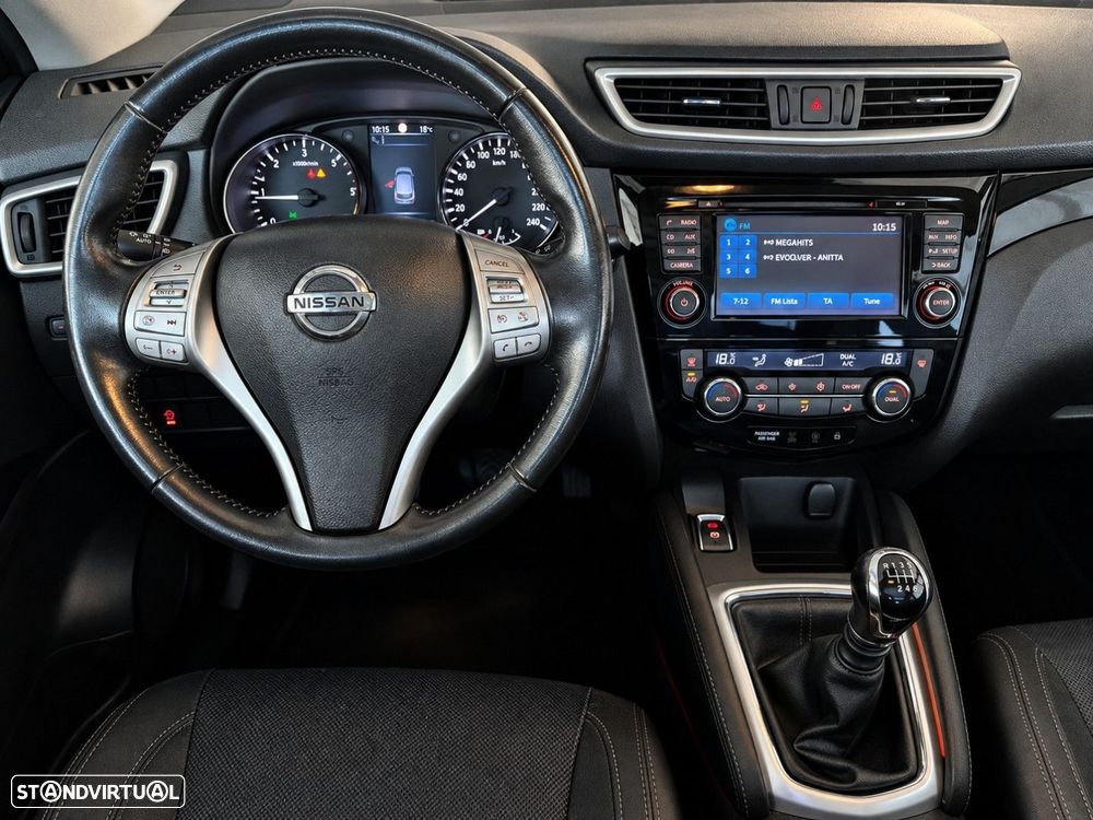 Nissan Qashqai 1.6 dCi Tekna Premium - 16