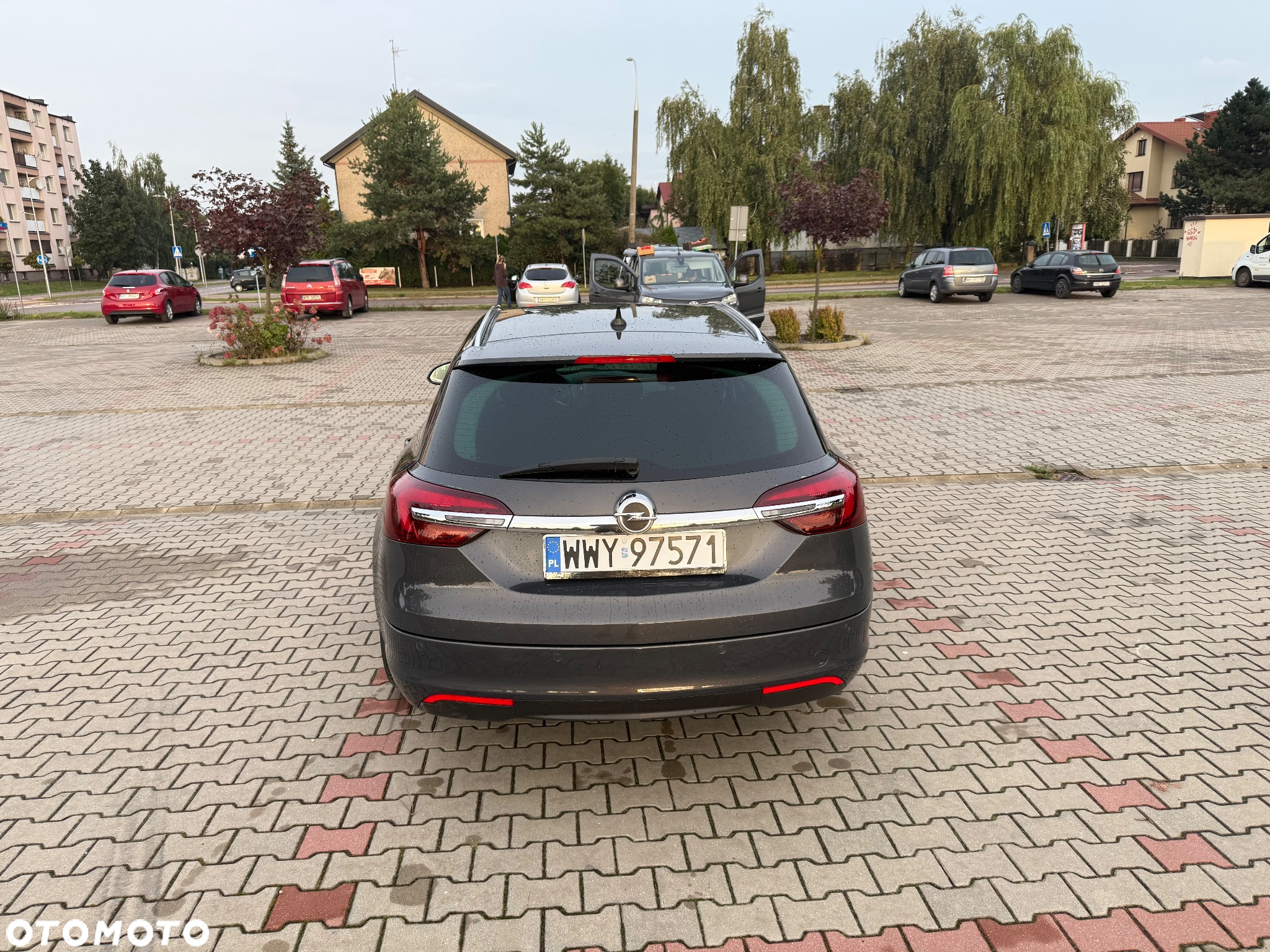 Opel Insignia 2.0 CDTI Edition - 10
