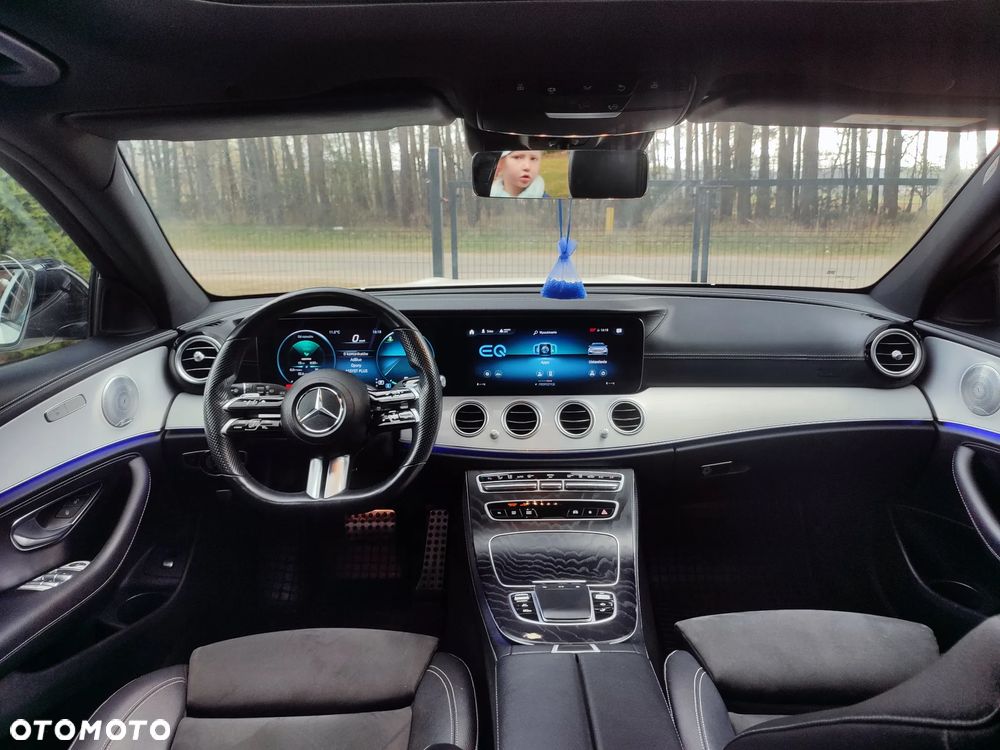 Mercedes-Benz Klasa E 300 de 9G-TRONIC Night Edition - 11