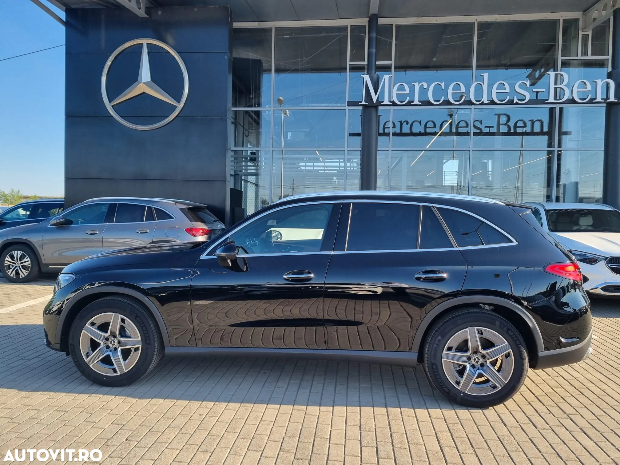 Mercedes-Benz GLC 220 d 4MATIC MHEV - 9