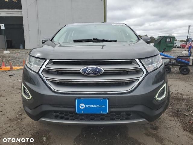 Ford Edge - 25