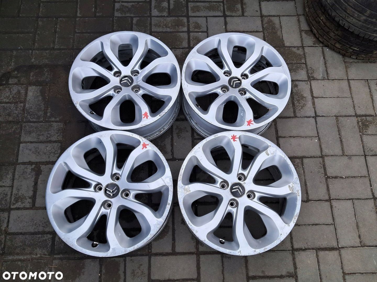 Citroen C3 II DS3 Felgi aluminiowe 17" 9671587277 7Jx17 ET26 4x108 - 1