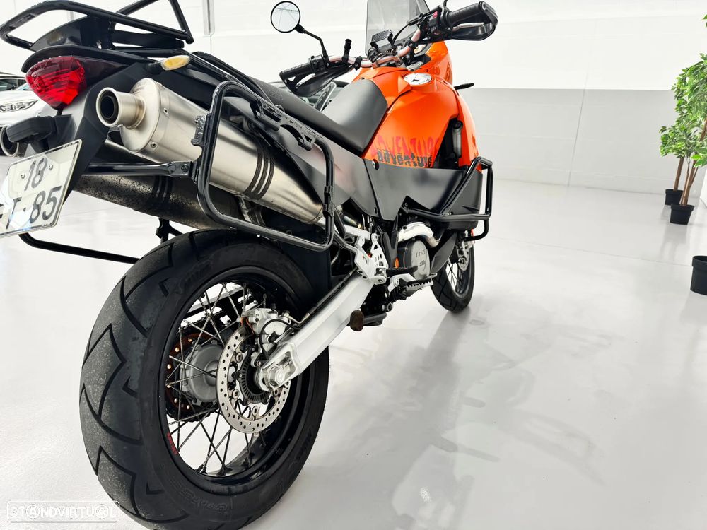KTM 990 Adventure - 18