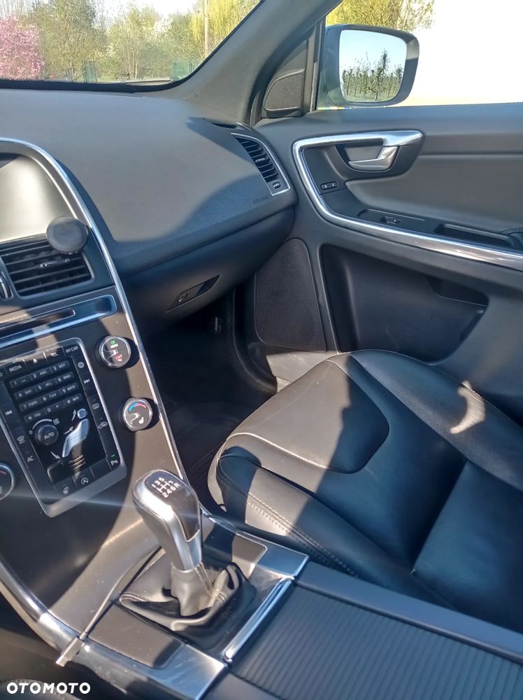 Volvo XC 60 D4 Summum - 12