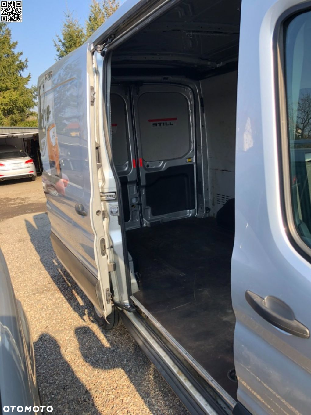 Ford Transit - 12
