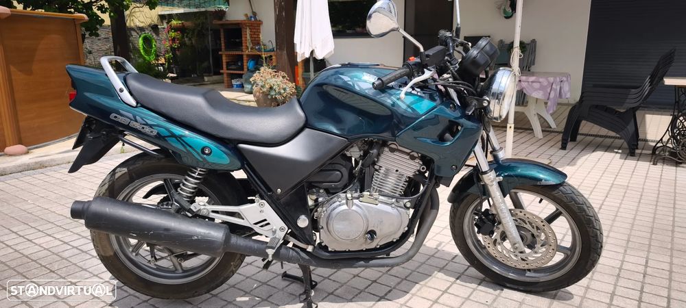 Honda CB PC26 - 7