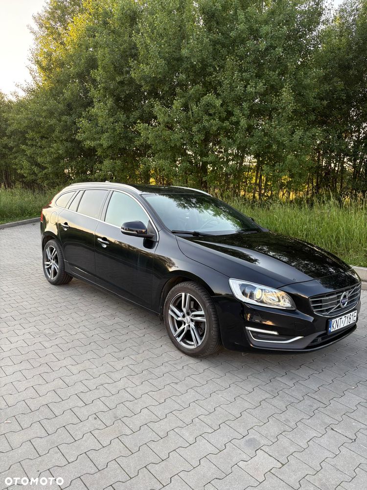 Volvo V60 D4 Drive-E Summum - 1