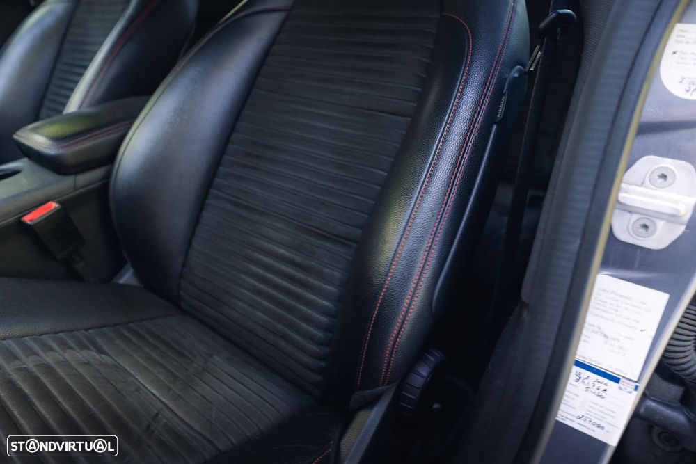 Mercedes-Benz CLA 200 CDI AMG Line - 30