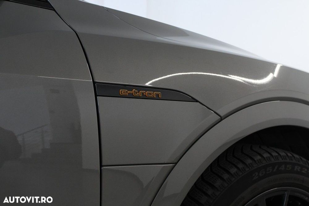 Audi e-tron Sportback - 10