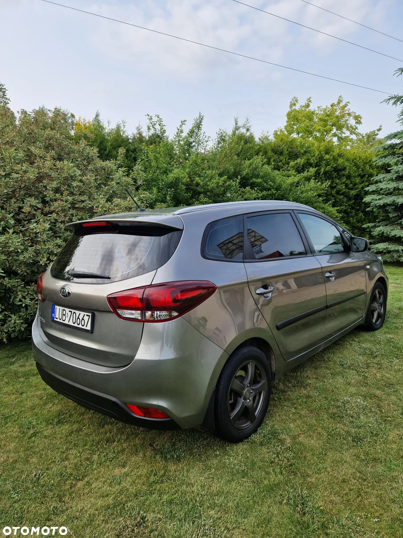 Kia Carens 1.6 GDI L - 3