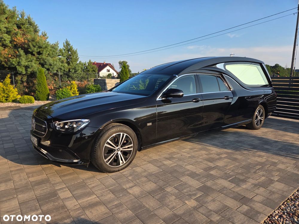 Mercedes-Benz Klasa E 220 d 4-Matic Avantgarde - 9