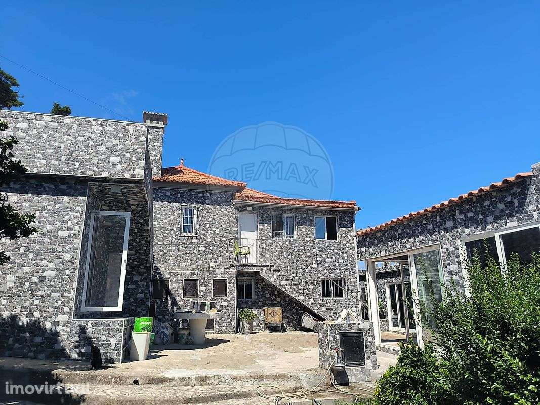 Moradia T5 para venda - Grande imagem: 3/48