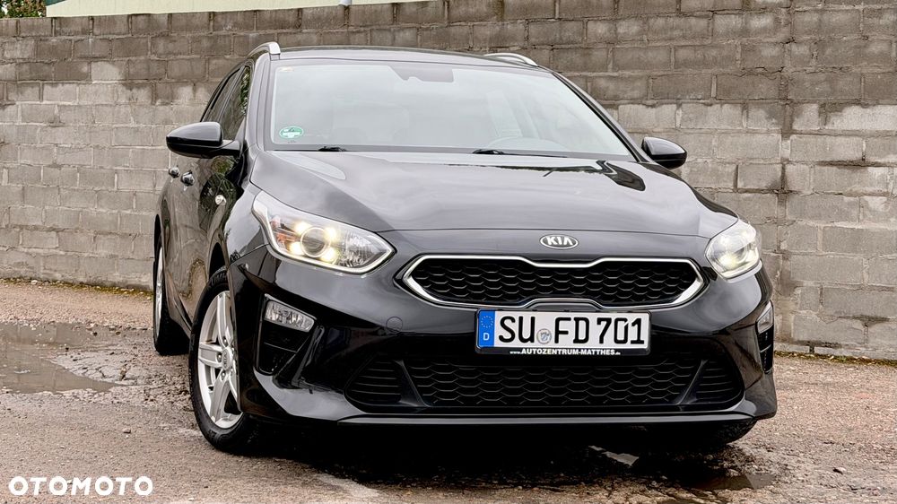 Kia Ceed 1.4 T-GDI DCT OPF Platinum Edition - 32