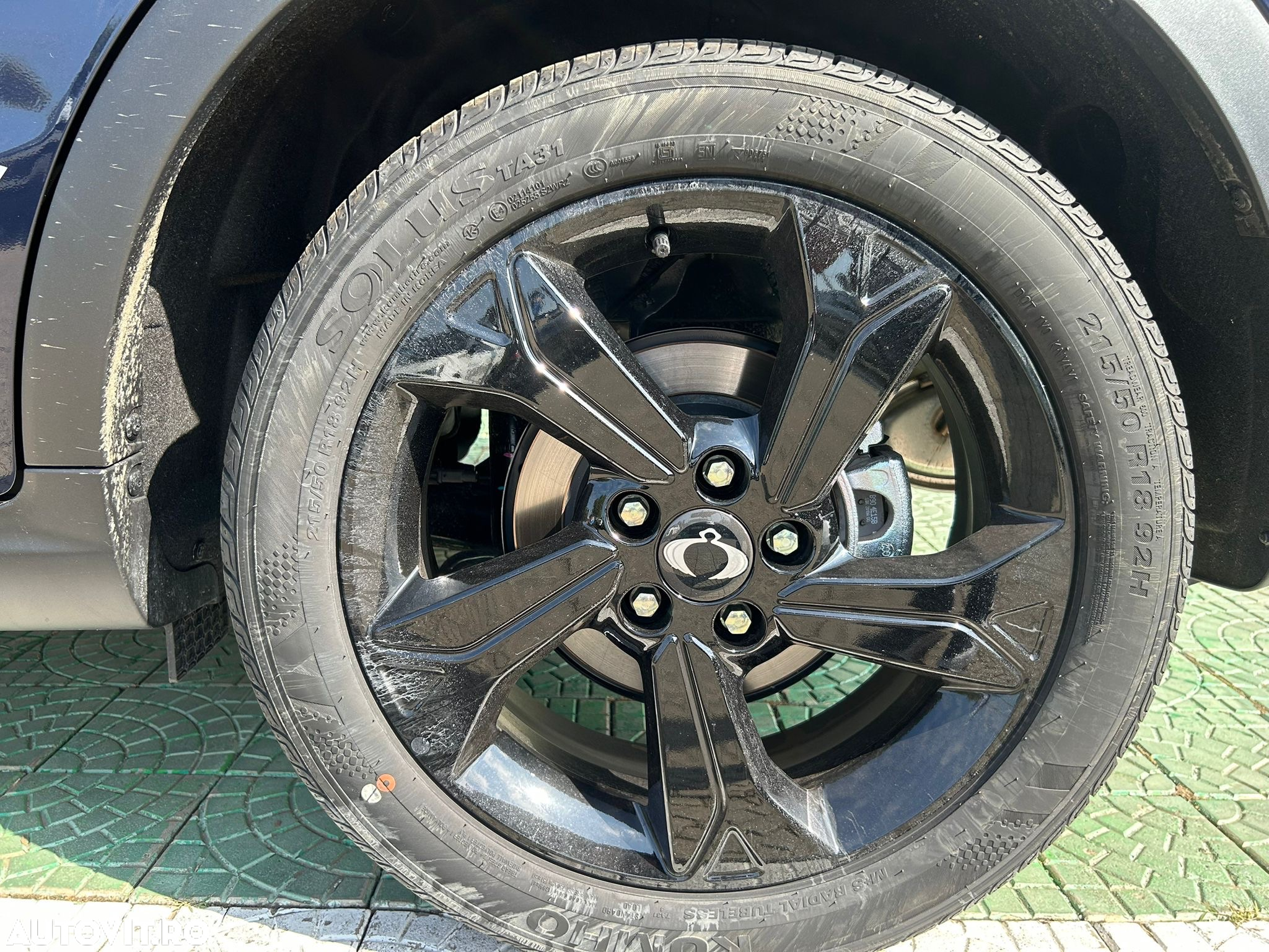 SsangYong Tivoli - 25