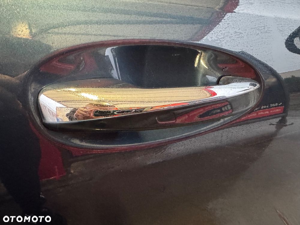 Mercedes-Benz GLB 200 d 8G-DCT Progressive Advanced - 37