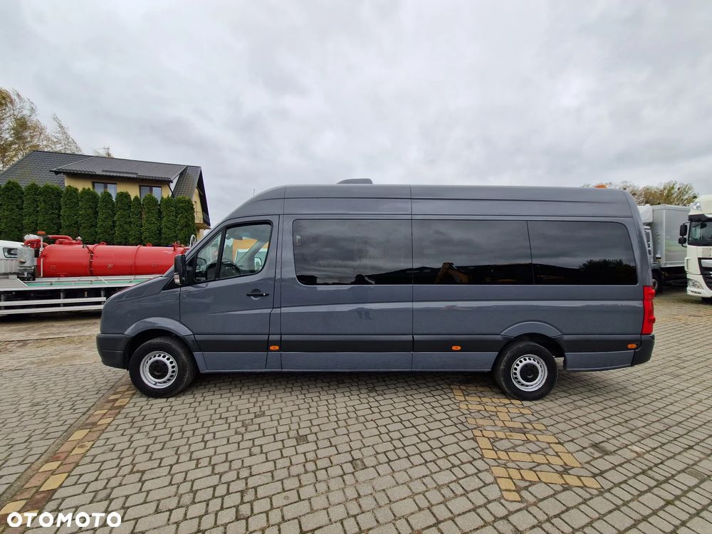 Volkswagen CRAFTER 9 osobowy MAXI PODJAZD DLA NIEPEŁNOSPRAWNYCH - 3