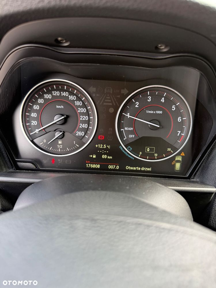 BMW Seria 1 118i Sport Line - 22