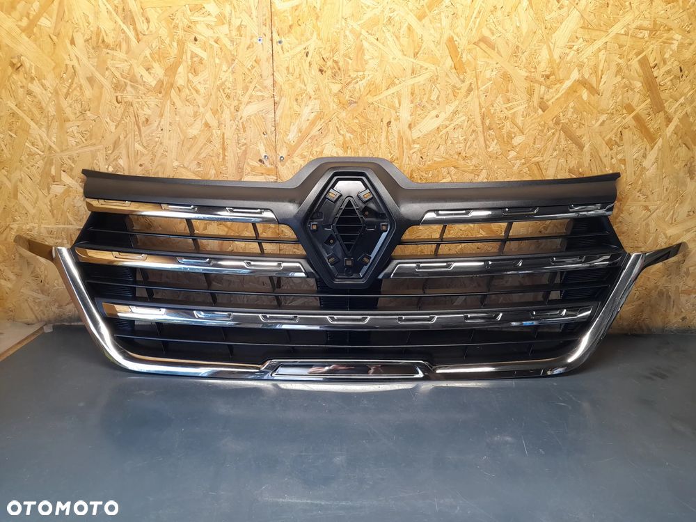 RENAULT TRAFIC III IV LIFT 2021- GRILL ATRAPA ZDERZAKA 623101859R