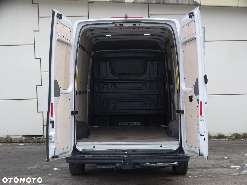 Volkswagen Crafter - 6