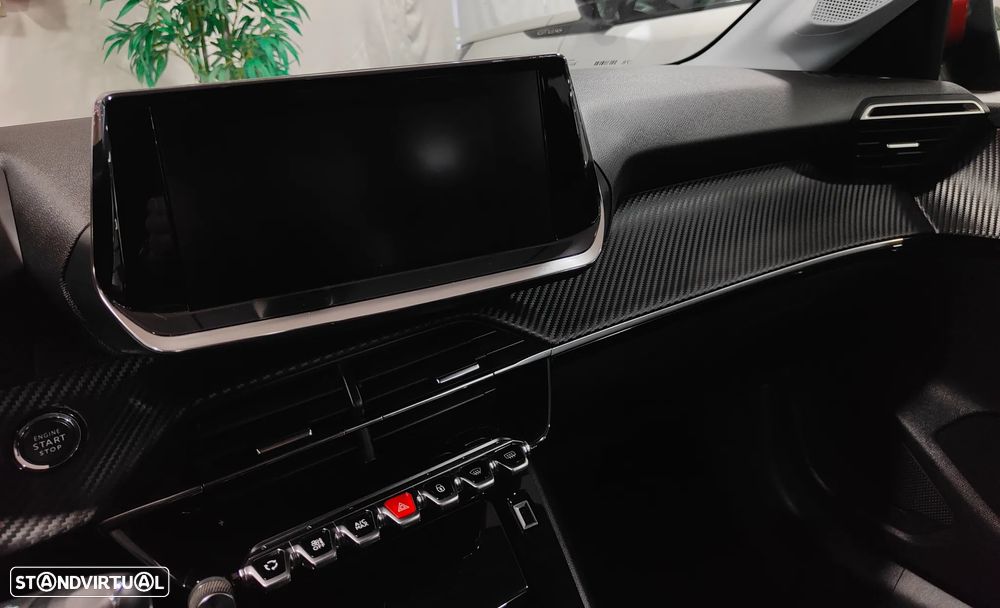 Peugeot 208 1.2 PureTech Allure EAT8 - 44