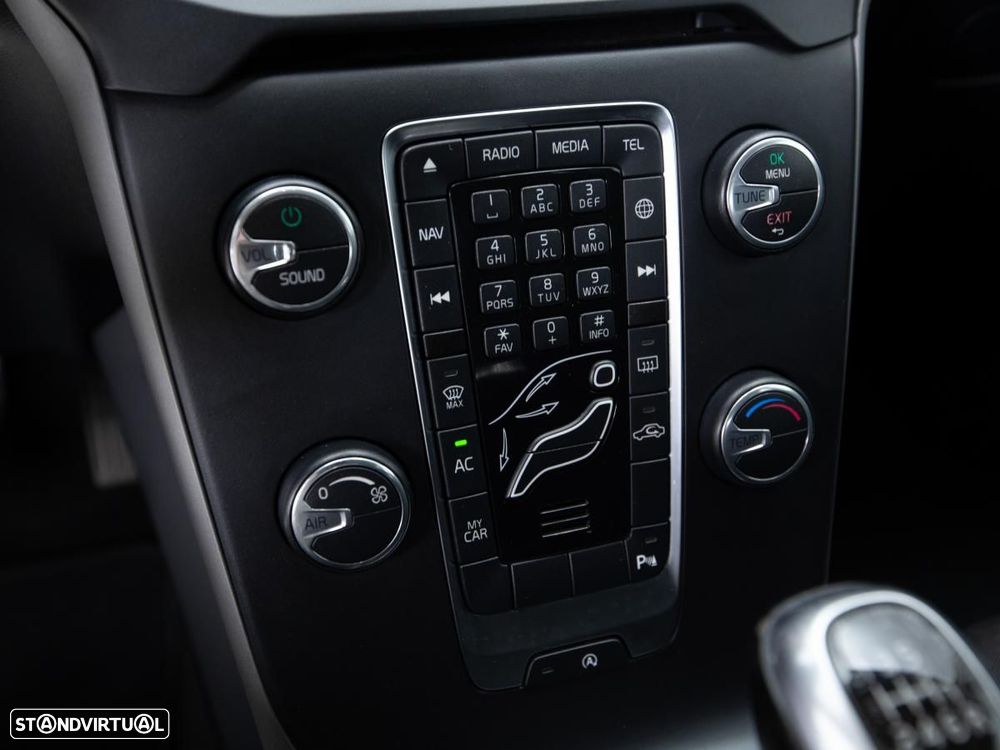 Volvo V40 - 15