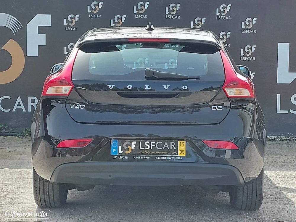 Volvo V40 2.0 D2 Kinetic Eco - 4