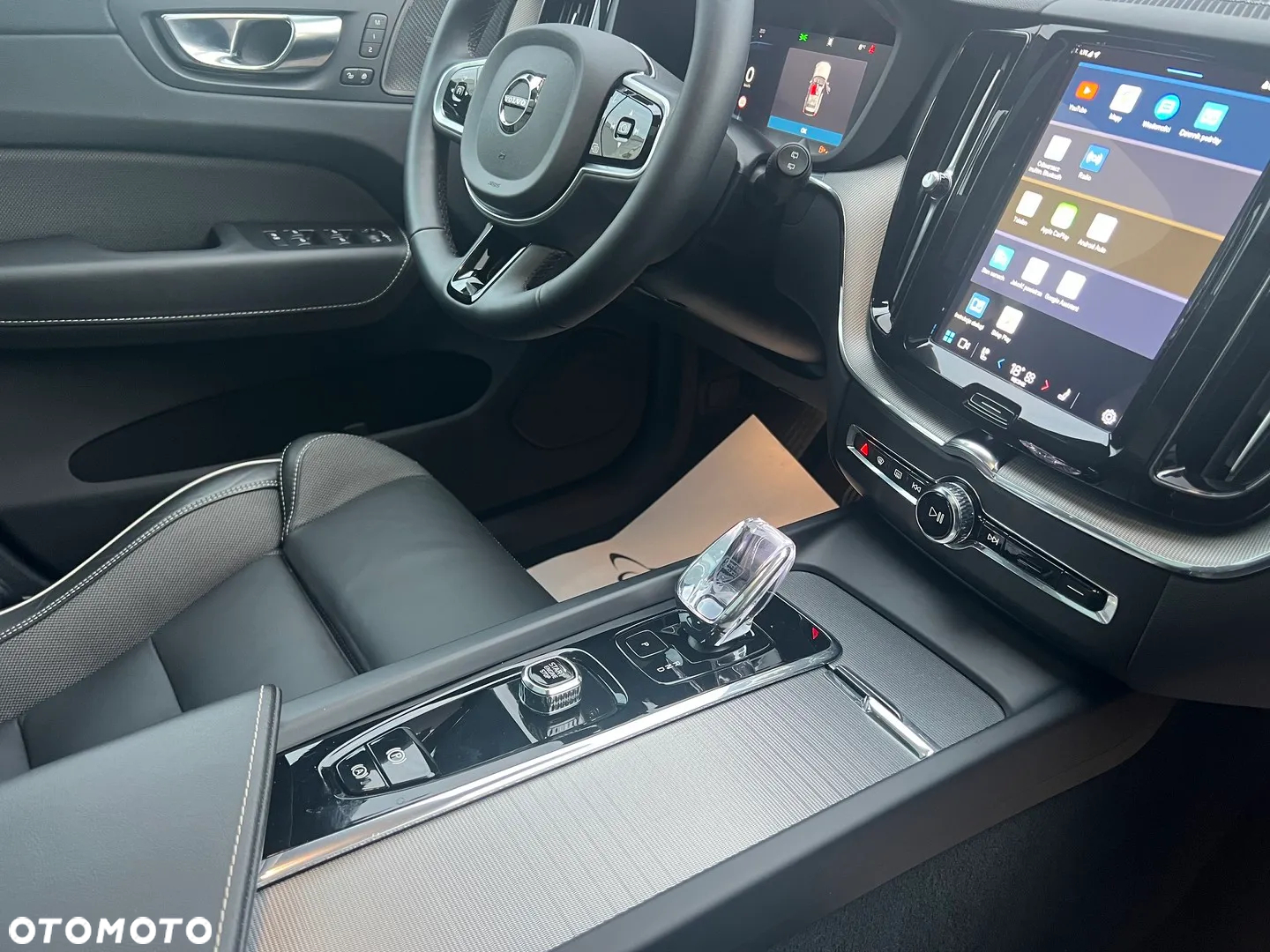 Volvo XC 60 B5 B AWD Plus Black Edition - 37
