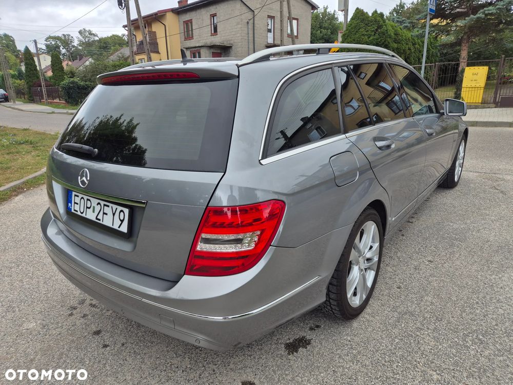 Mercedes-Benz Klasa C 180 BlueEFFICIENCY Avantgarde - 3