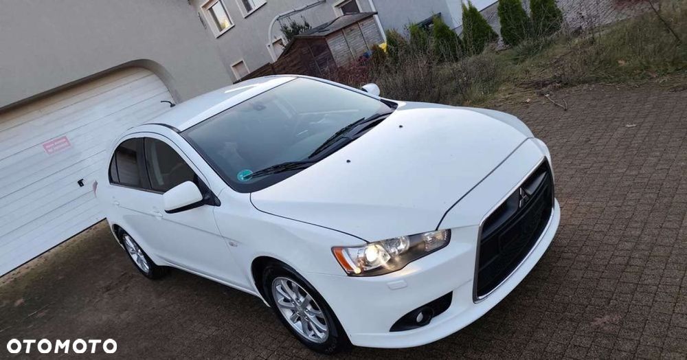 Mitsubishi Lancer - 23