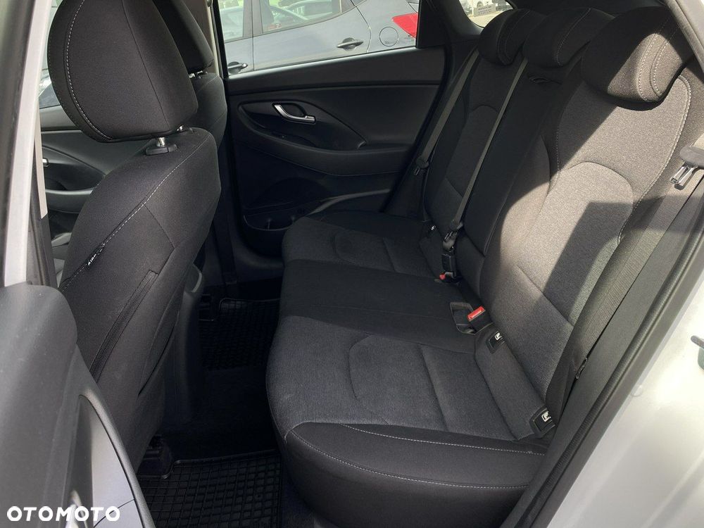 Hyundai i30 - 30