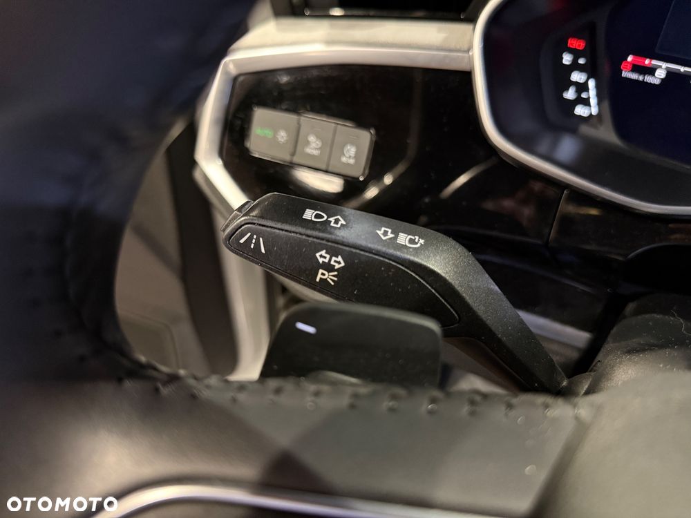 Audi Q3 45 TFSI Quattro S Line S tronic - 21