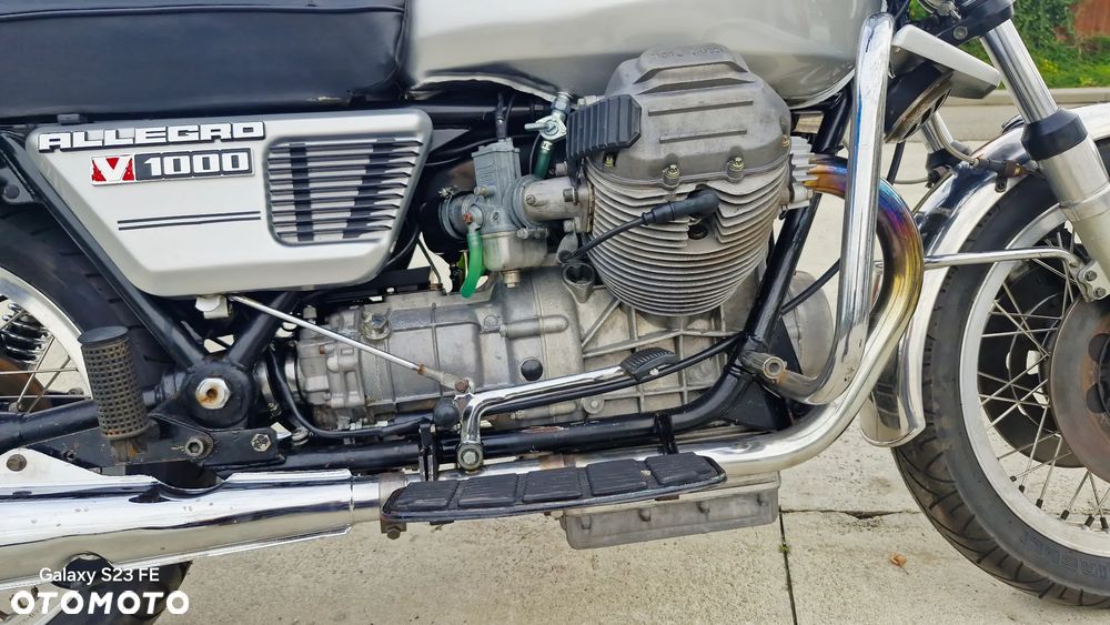 Moto Guzzi 1000 SP - 11