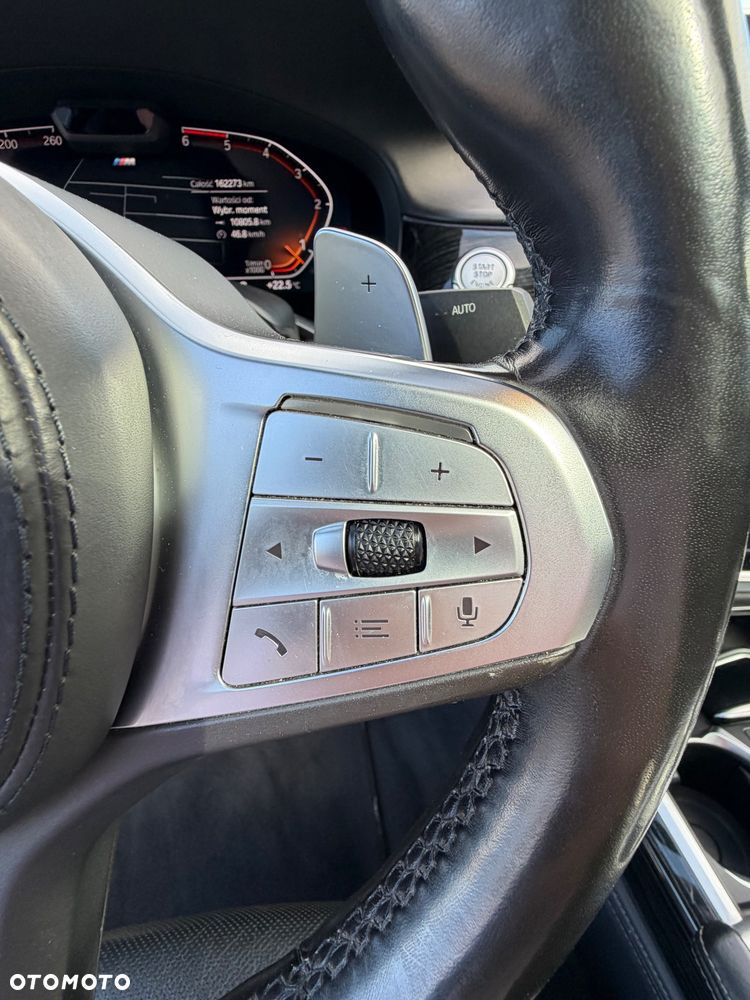 BMW Seria 7 750Ld xDrive sport - 20
