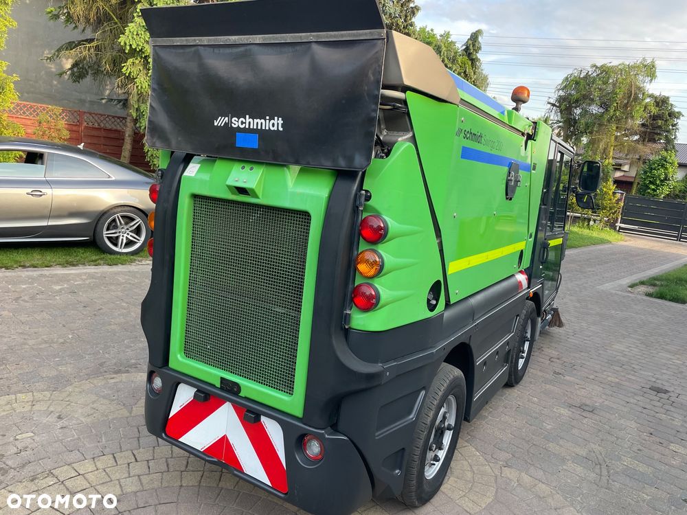 Schmidt Swingo Compact CS 256   200 + Zamiatarka drogowa  zamiatarka chodnikowa uliczna  Swingo 200 +    Super stan 2019 rok - 9