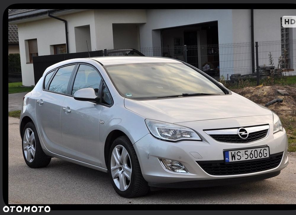 Opel Astra - 16