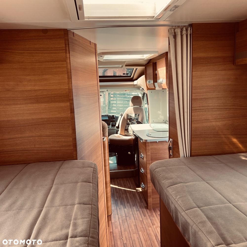 Weinsberg Fiat Ducato Kamper półintegra - 21