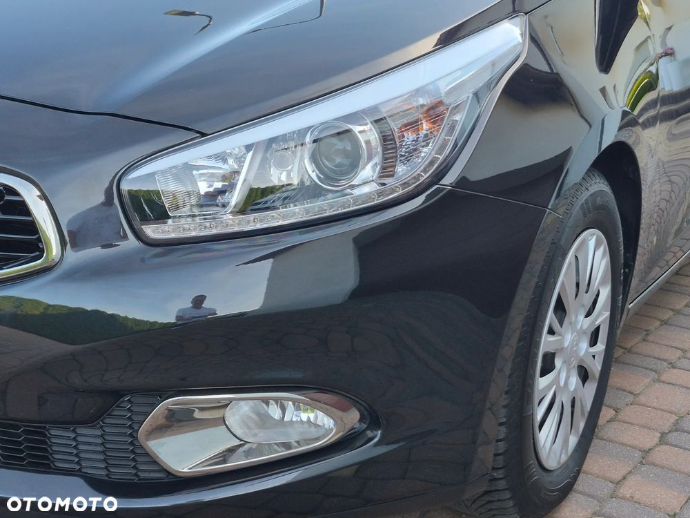 Kia Ceed - 30