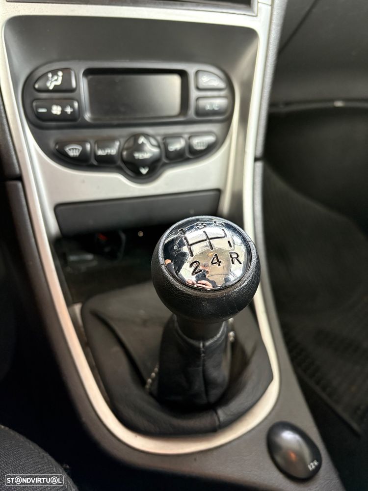 Peugeot 307 1.6 HDi Premium - 4