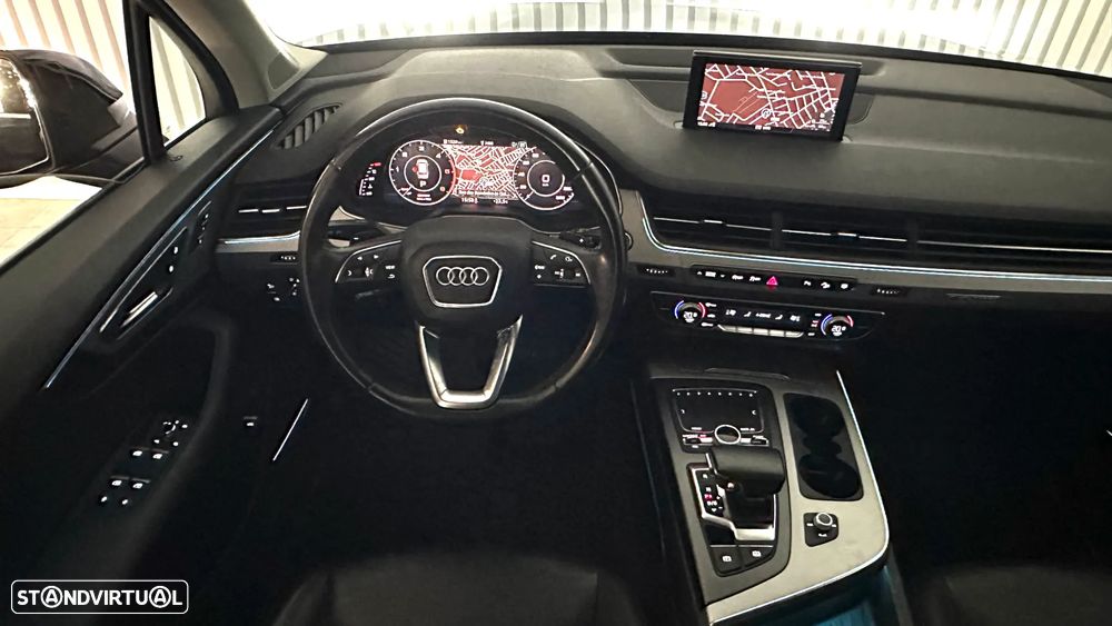Audi Q7 3.0 TDI quattro S-line Tiptronic 7L - 10