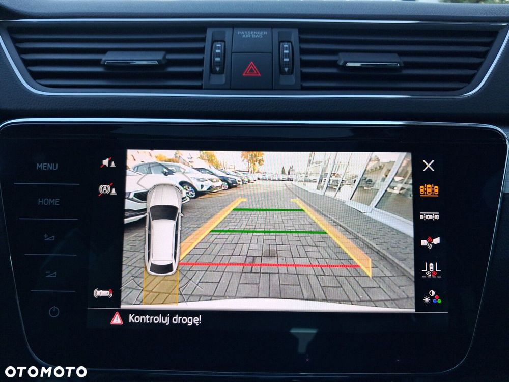 Skoda Superb 2.0 TDI SCR Ambition DSG - 19