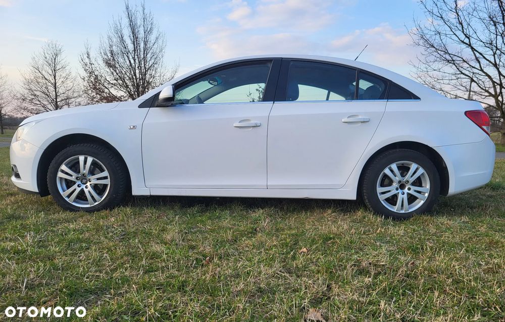 Chevrolet Cruze 1.8 LT - 6