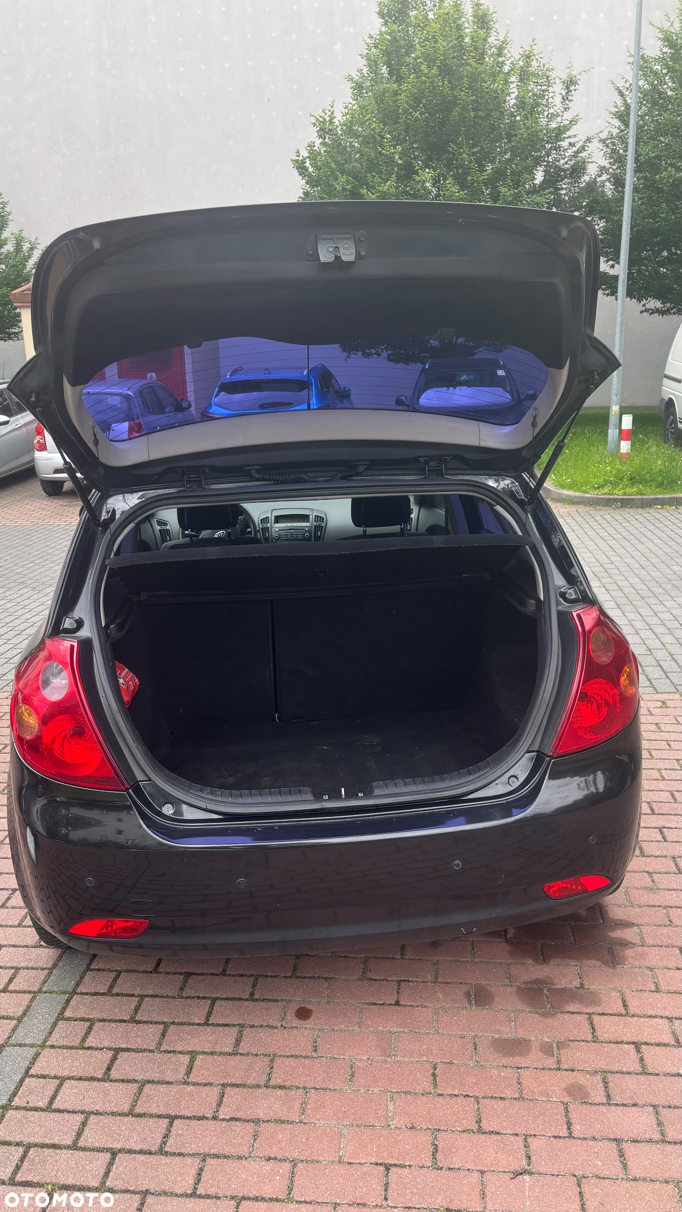 Kia Ceed - 4