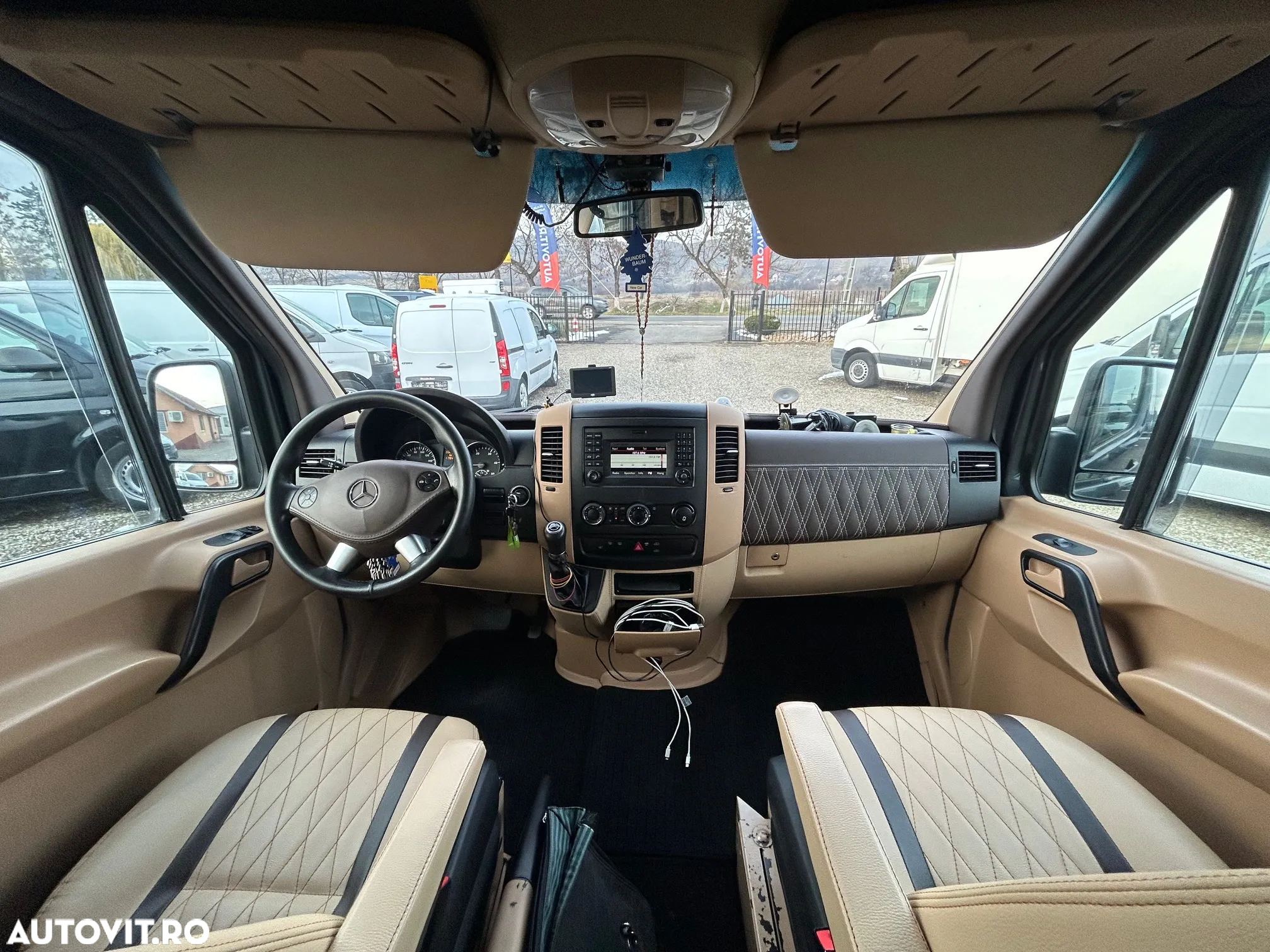 Mercedes-Benz Sprinter 319 CDI - 19