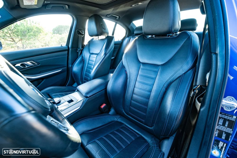 BMW 330 i xDrive Pack M - 36