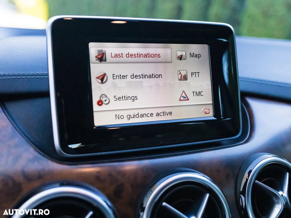 Mercedes-Benz B 180 7G-DCT - 26
