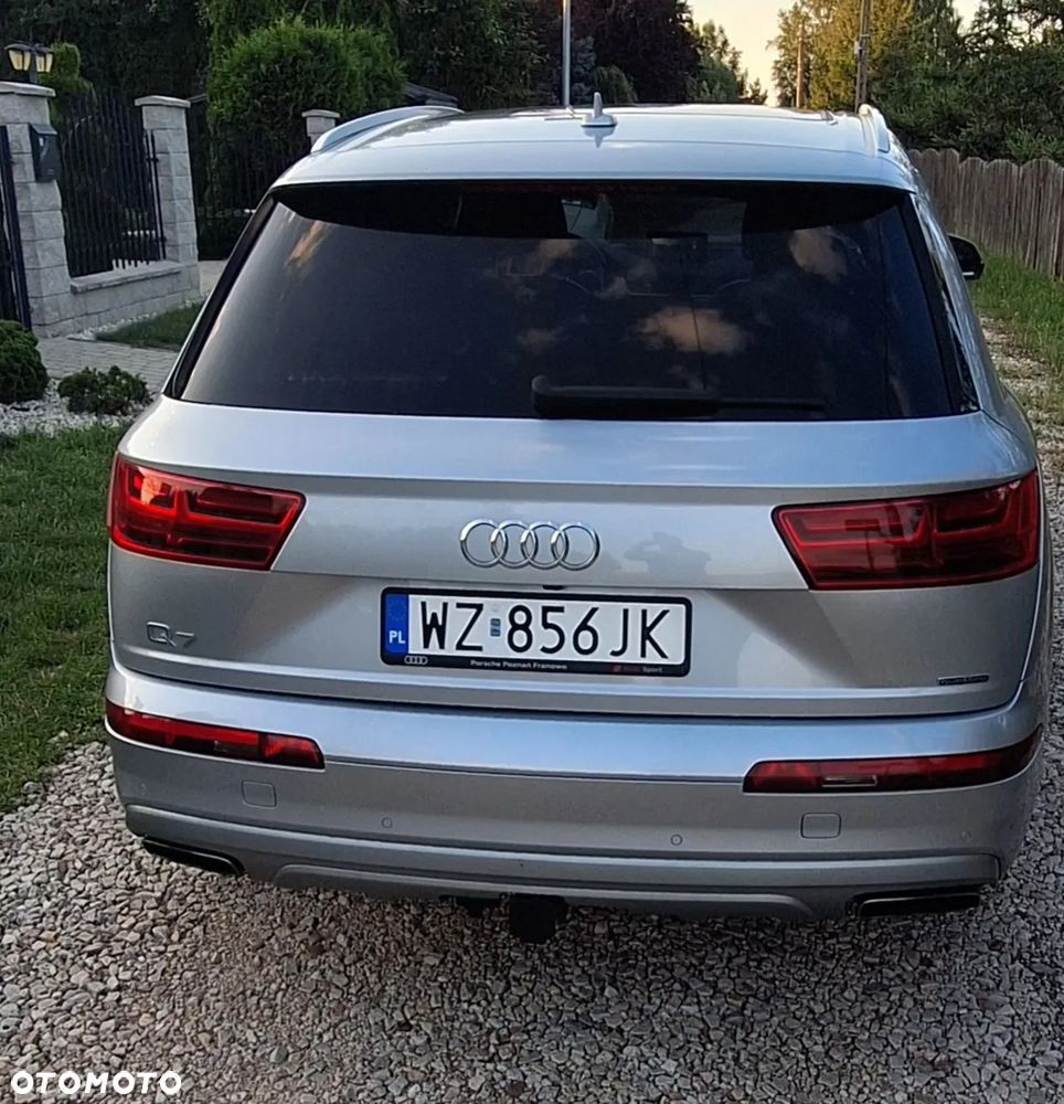 Audi Q7 - 6