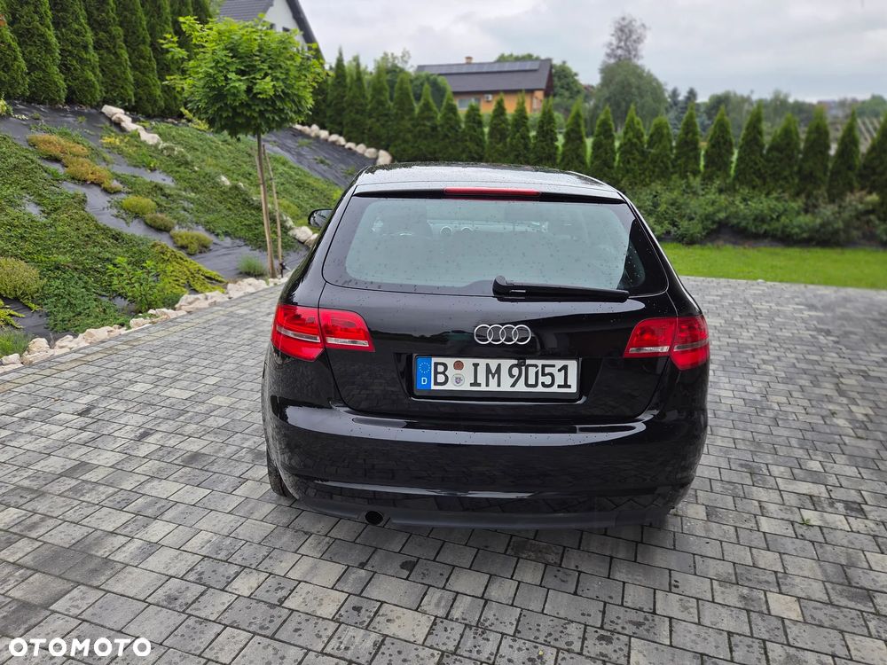 Audi A3 Sportback 1.6 Ambition - 2