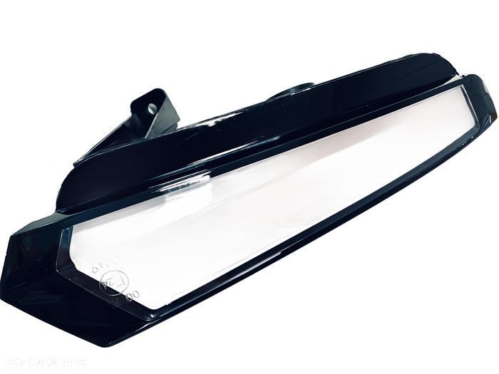 Kierunkowskaz lampa kierunkowskazu migacz w zderzaku prawy Iveco Daily - 1